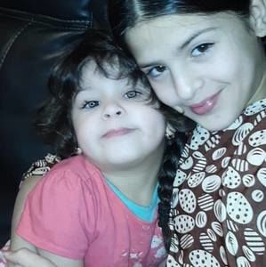 Meet your Posher, Samira